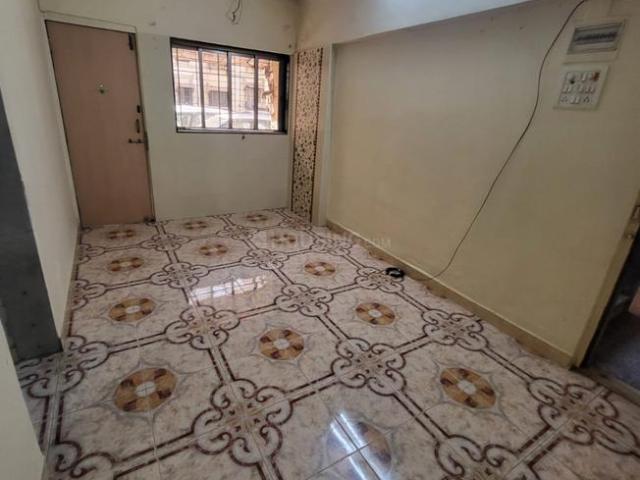 1 BHK Apartment in Ghatkopar West for rent Mumbai. The reference number is 18235825