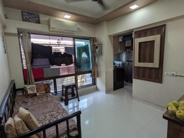 1 BHK Apartment in Ghatkopar West for resale Mumbai. The reference number is 20414496