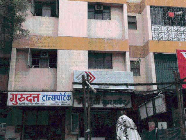 1 BHK Apartment in Ghorpadi for resale Pune. The reference number is 20115017