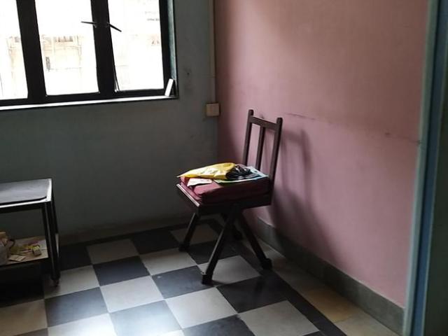 1 BHK Apartment in Girgaon for resale Mumbai South. The reference number is 9463523