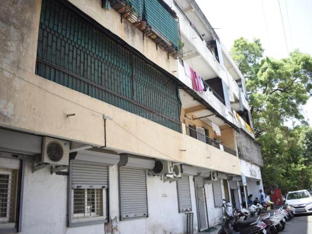 1 BHK Apartment in Guruwar Peth for rent Pune. The reference number is 20664715