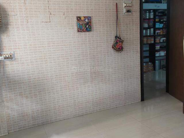 1 BHK Apartment in Dombivli East for rent Thane. The reference number is 19889400