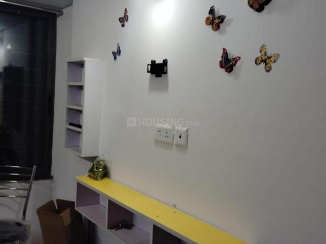 1 BHK Apartment in Dombivli East for rent Thane. The reference number is 20045835