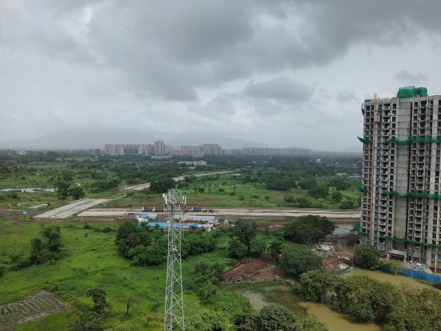 1 BHK Apartment in Dombivli East for rent Thane. The reference number is 20039215