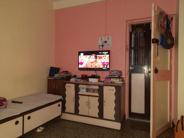 1 BHK Apartment in Dombivli East for rent Thane. The reference number is 20168274