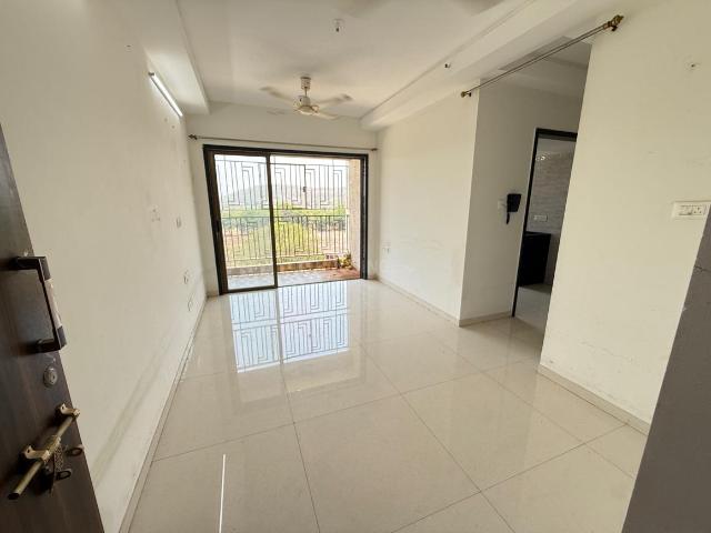 1 BHK Apartment in Dombivli East for rent Thane. The reference number is 20374567