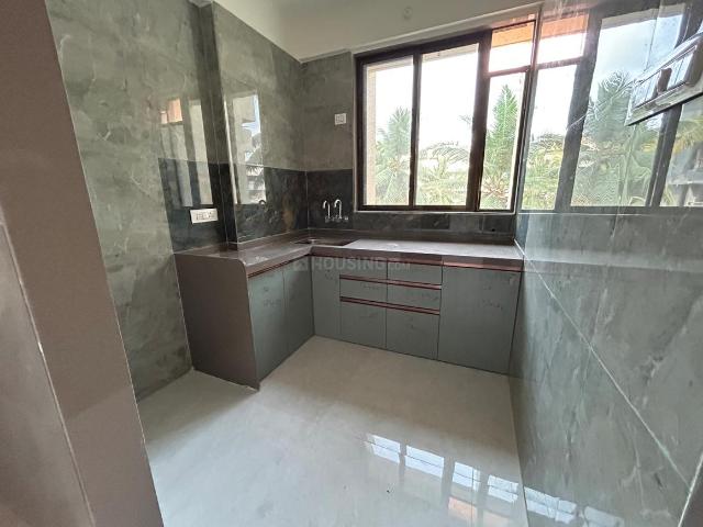 1 BHK Apartment in Dombivli East for rent Thane. The reference number is 20920145
