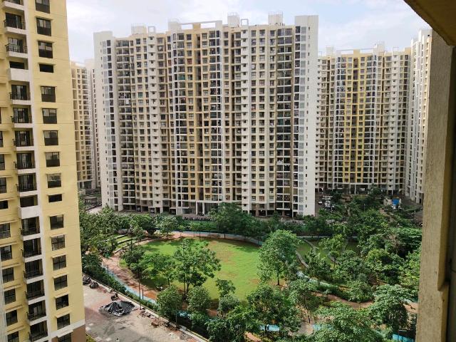1 BHK Apartment in Dombivli East for resale Thane. The reference number is 20941803