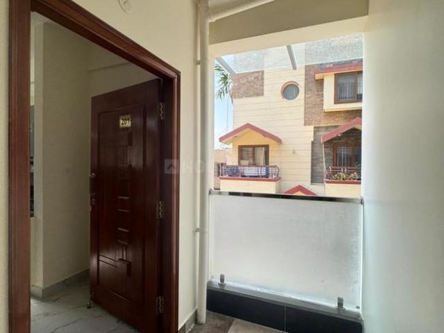1 BHK Apartment in Domlur Layout for rent Bengaluru. The reference number is 20175047