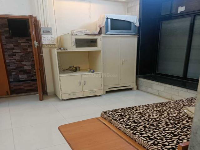 1 BHK Apartment in Dadar East for rent Mumbai. The reference number is 20300190