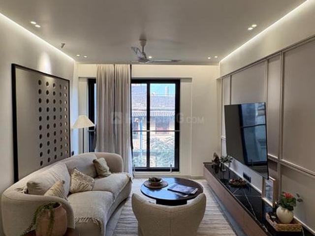 1 BHK Apartment in Dadar East for resale Mumbai. The reference number is 19939795