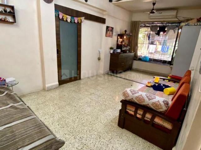 1 BHK Apartment in Dadar West for resale Mumbai. The reference number is 5853847
