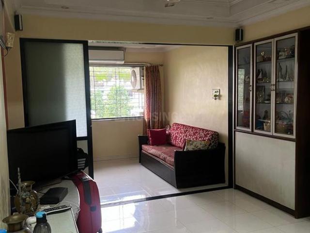 1 BHK Apartment in Dadar West for resale Mumbai. The reference number is 20346103