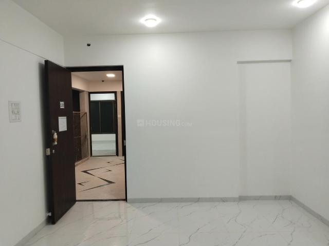 1 BHK Apartment in Dahisar West for resale Mumbai. The reference number is 15999238
