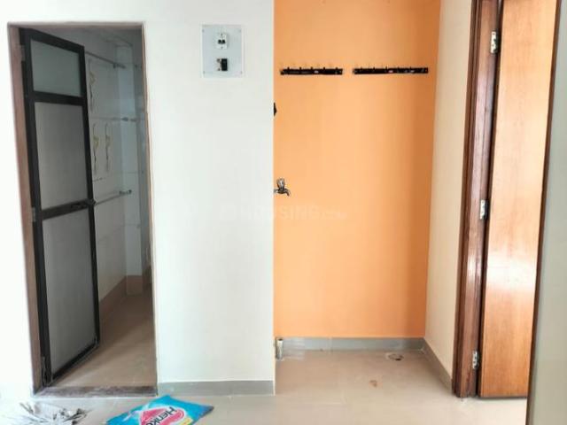 1 BHK Apartment in Dahisar West for resale Mumbai. The reference number is 16024728
