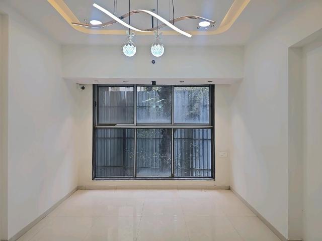 1 BHK Apartment in Dahisar West for resale Mumbai. The reference number is 18459281