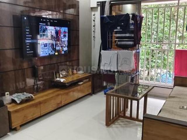1 BHK Apartment in Dahisar West for resale Mumbai. The reference number is 19983382