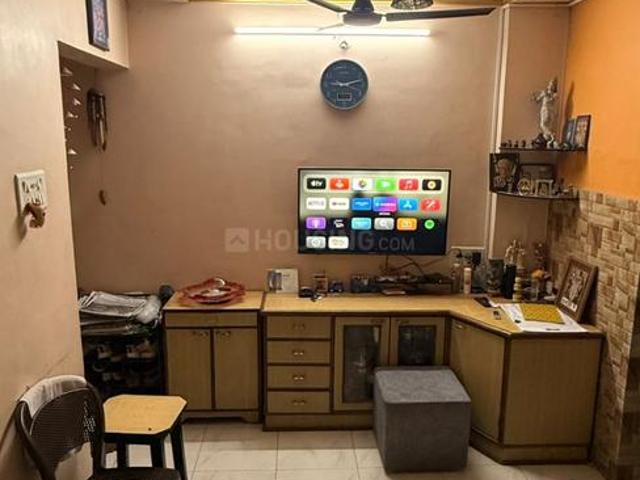 1 BHK Apartment in Dahisar West for resale Mumbai. The reference number is 20459240