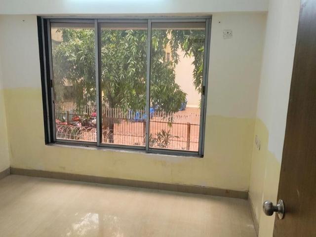 1 BHK Apartment in Dahisar West for resale Mumbai. The reference number is 20907421