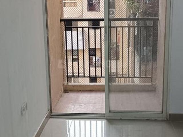 1 BHK Apartment in Dahisar East for rent Mumbai. The reference number is 16356654