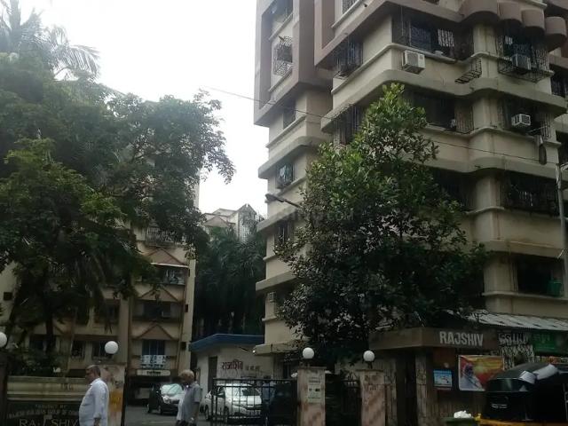 1 BHK Apartment in Dahisar East for rent Mumbai. The reference number is 20653926