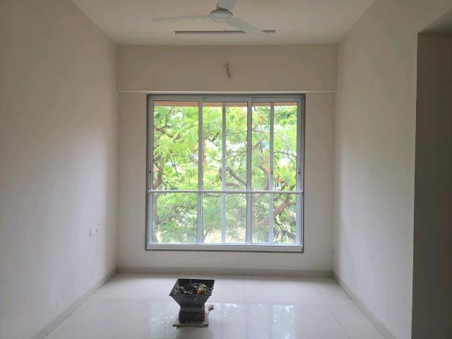 1 BHK Apartment in Dahisar East for rent Mumbai. The reference number is 20655175