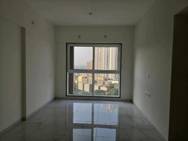 1 BHK Apartment in Dahisar East for resale Mumbai. The reference number is 16480495