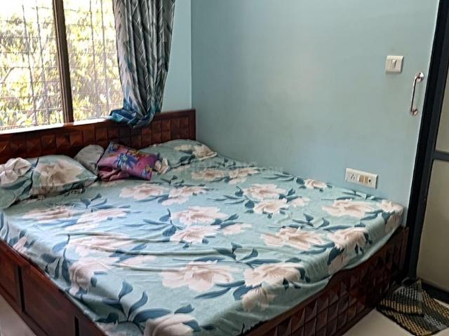 1 BHK Apartment in Dahisar East for resale Mumbai. The reference number is 19612587