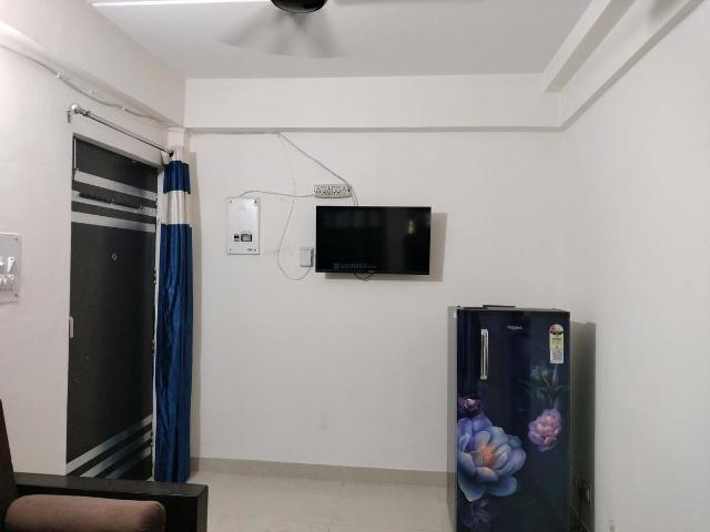 1 BHK Apartment in Sector 23B Dwarka for rent New Delhi. The reference number is 20268740
