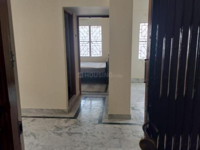 1 BHK Apartment in Dhakuria for rent Kolkata. The reference number is 20198354