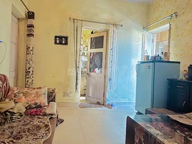 1 BHK Apartment in Dilshad Garden for resale New Delhi. The reference number is 19815092