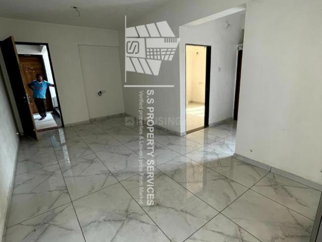 1 BHK Apartment in Dindoli for resale Surat. The reference number is 12441792