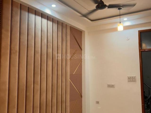 1 BHK Apartment in DLF Ankur Vihar for rent Ghaziabad. The reference number is 20704626