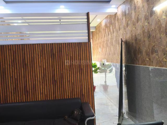 1 BHK Apartment in DLF Ankur Vihar for resale Ghaziabad. The reference number is 16802399