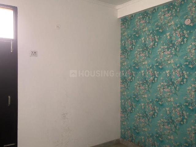 1 BHK Apartment in DLF Ankur Vihar for resale Ghaziabad. The reference number is 17009022