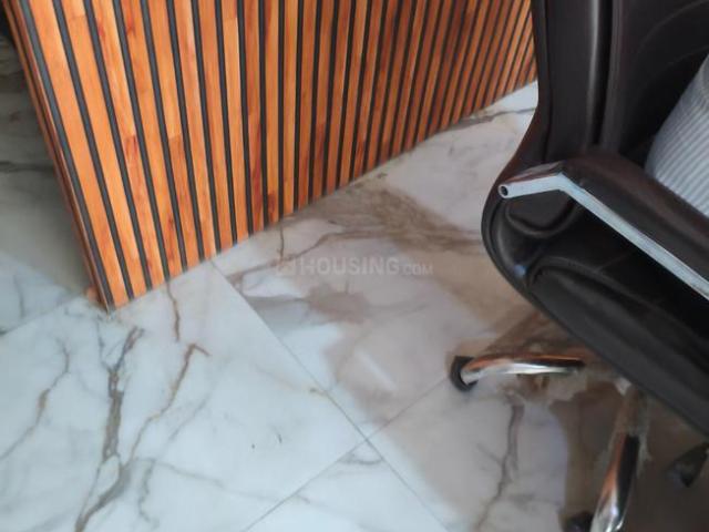 1 BHK Apartment in DLF Ankur Vihar for resale Ghaziabad. The reference number is 17011625