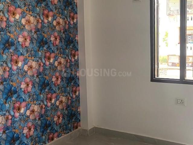 1 BHK Apartment in DLF Ankur Vihar for resale Ghaziabad. The reference number is 17160771