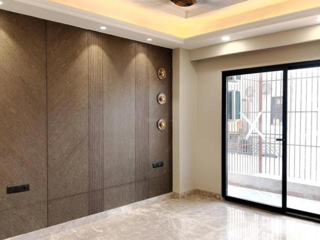 1 BHK Apartment in DLF Phase 3 for rent Gurgaon. The reference number is 18281792