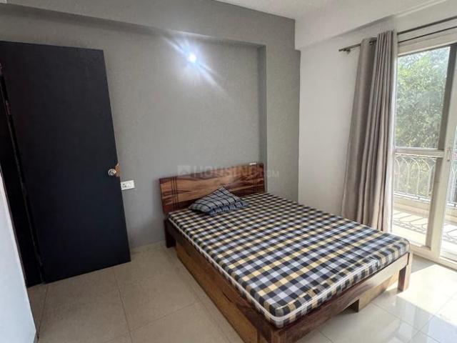 1 BHK Apartment in DLF Phase 3 for rent Gurgaon. The reference number is 20007360