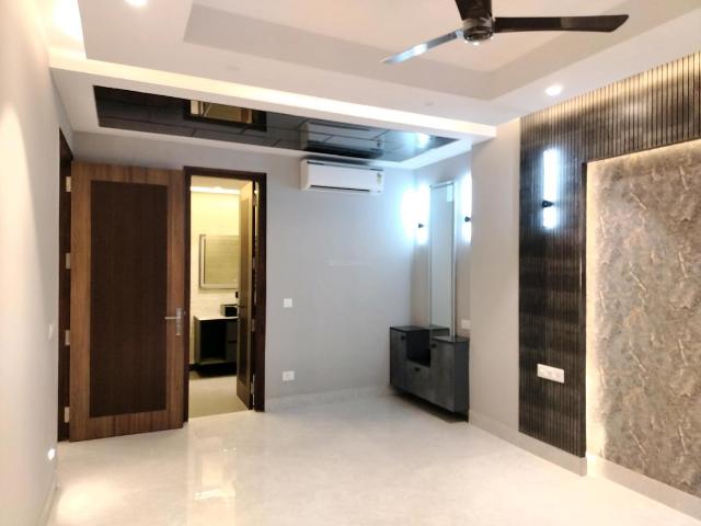 1 BHK Apartment in DLF Phase 3 for rent Gurgaon. The reference number is 20220003