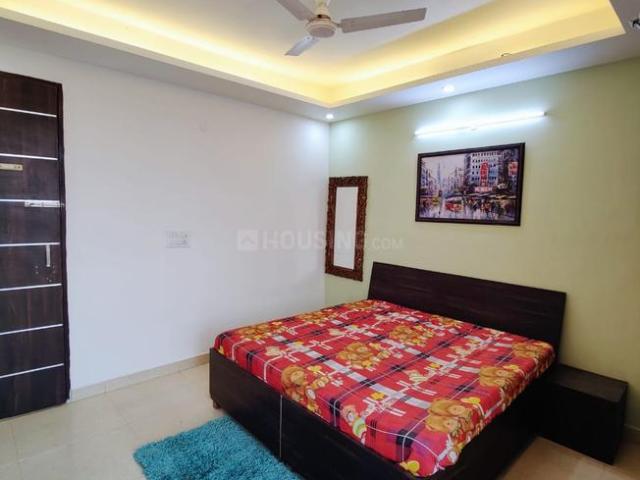 1 BHK Apartment in DLF Phase 3 for rent Gurgaon. The reference number is 20475690