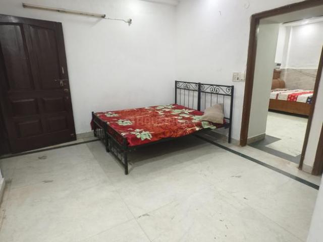1 BHK Apartment in DLF Phase 3 for rent Gurgaon. The reference number is 20539542