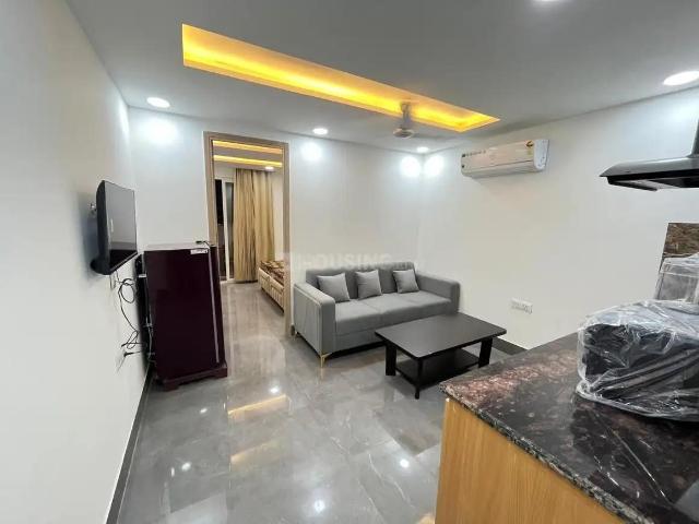 1 BHK Apartment in DLF Phase 3 for rent Gurgaon. The reference number is 20756850