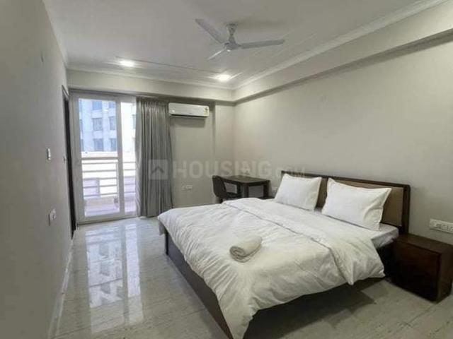 1 BHK Apartment in DLF Phase 4 for rent Gurgaon. The reference number is 20549802