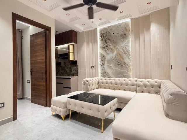 1 BHK Apartment in Dwarka Mor for resale New Delhi. The reference number is 20806999