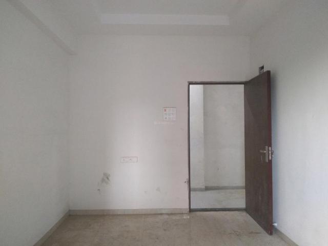 1 BHK Apartment in Fatherwadi for resale Vasai. The reference number is 20404200