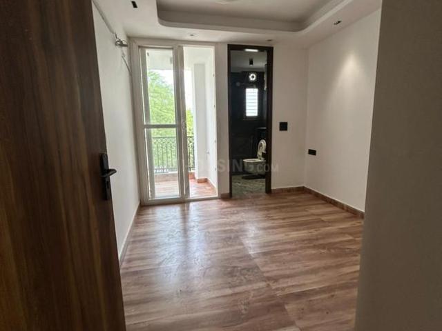 1 BHK Apartment in Freedom Fighters Enclave for rent New Delhi. The reference number is 20524205