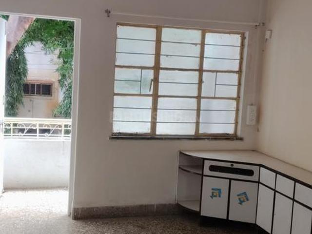 1 BHK Apartment in Kothrud for rent Pune. The reference number is 20612629
