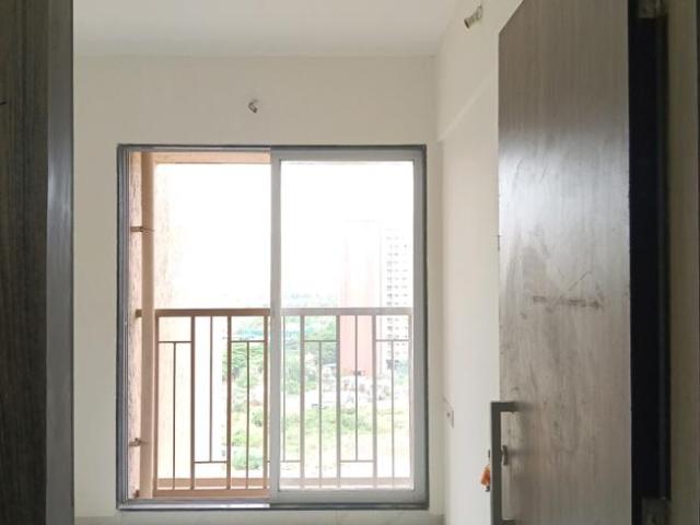 1 BHK Apartment in Koliwada for resale Thane. The reference number is 20694303