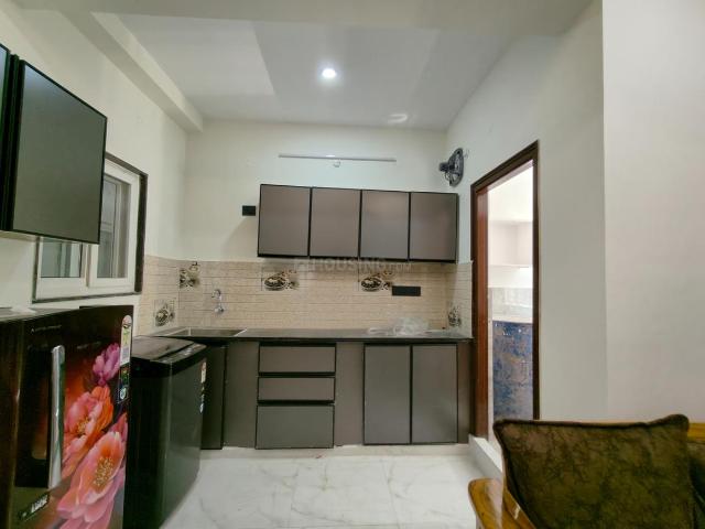 1 BHK Apartment in Kondapur for rent Hyderabad. The reference number is 19387783